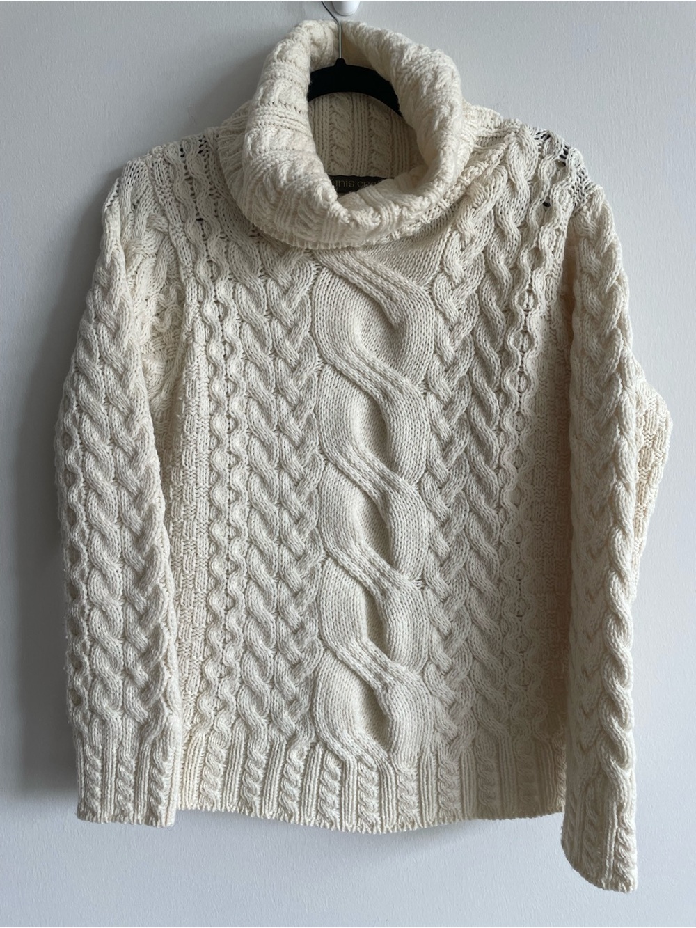 Inis Crafts Irish Turtleneck Cable Knit Sweater 100% Merino Wool Fisherman M